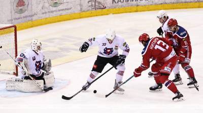 Хоккеисты "Юности" одержали вторую победу над "Брестом" в серии плей-офф чемпионата Беларуси
