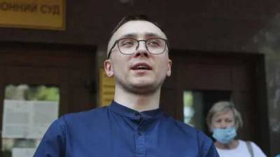 Приговор Стерненко: Активисты собираются прийти к Зеленскому домой