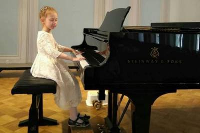 В Тамбове открыт прием заявок на конкурс юных пианистов