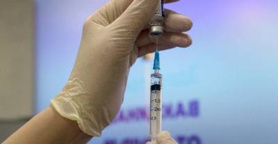 Завершилась вторая фаза исследований вакцины "Спутник лайт"
