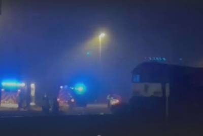 В Бельгии украинец за рулем грузовика выехал на рельсы: авто снес поезд