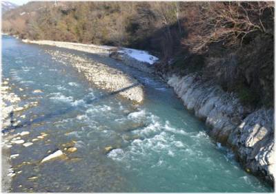 В Сочи планируют расчистить и углубить дно реки Псезуапсе