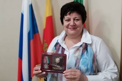 Глава района Тверской области получила медаль за заслуги перед Карелией