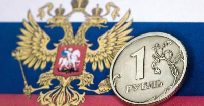 Эксперт: Слабый рубль будет оказывать поддержку акциям экспортеров