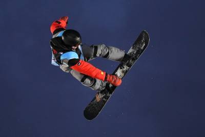 Москва онлайн покажет костюмированные соревнования сноубордистов