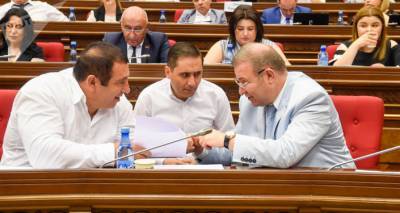 "Процветающая Армения" еще не обсуждала предложение Пашиняна