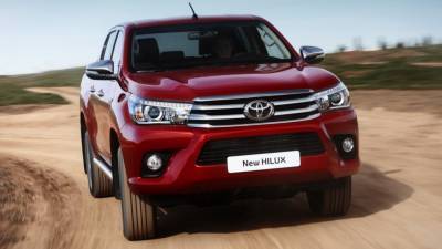 Эксперты назвали автомобили, которые могут конкурировать с Toyota Hilux