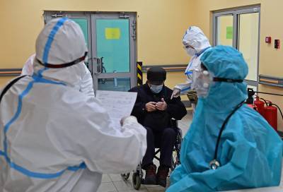 Коронавирус в России выявили еще у 11024 человек