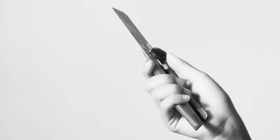 В Марселе неизвестный с ножом пытался проникнуть в еврейскую школу