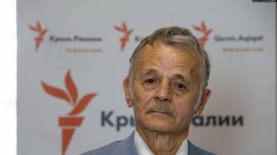 Оккупанты запретили Мустафе Джемилеву въезд в Крым на тринадцать лет