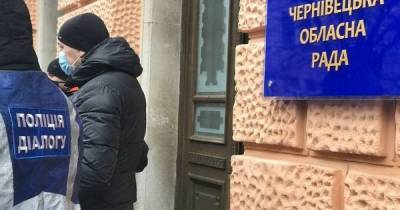 В "красных" Черновцах к пикетам предпринимателей присоединились рестораторы