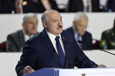 Лукашенко рассказал о судьбе белорусов в случае «настоящей диктатуры»