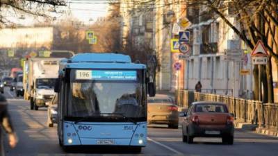С 9 марта в Петербурге увеличат количество автобусов на популярных маршрутах