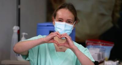 Героини в белых халатах: признание в любви женщинам-медикам в преддверии 8 марта