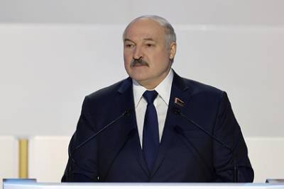 Лукашенко сообщил о найденном в Белоруссии арсенале с тротилом