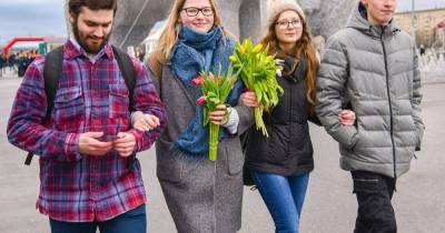 Столичные парки пригласили москвичек отпраздновать 8 Марта