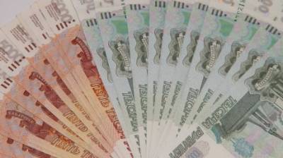 В Госдуме потребовали платить пенсионерам по 30 тысяч рублей