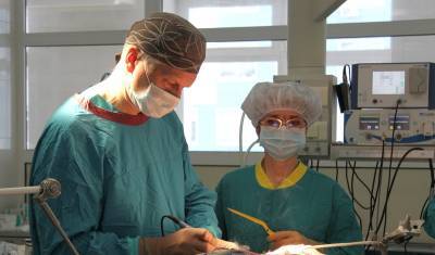 Главный нейрохирург России провел показательную операцию на мозге в ОКБ№ 2