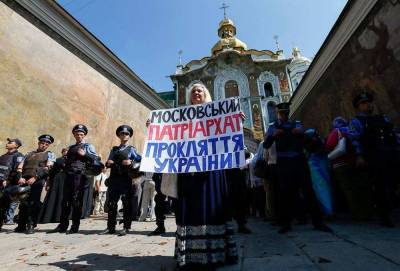 Зеленский по приказу США готовит удар по Московскому Патриархату