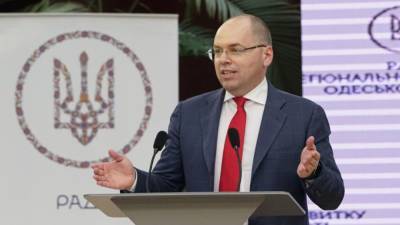 Глава Минздрава Украины исключил возможность регистрации вакцины "Спутник V"