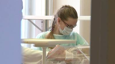 В российской медицинской практике впервые пациентка без обеих почек стала мамой