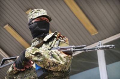 Оккупанты на Донбассе активизировали набор боевиков в свою армию