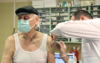 Вакцинация препаратом AstraZeneca приостановлена в Венгрии