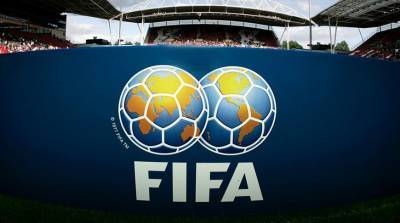 ФИФА скорректировала правила, касающиеся игры рукой