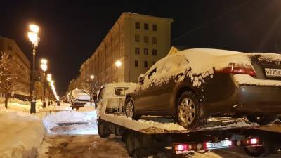 Дептранс Москвы сообщил о подорожании эвакуации автомобилей-нарушителей