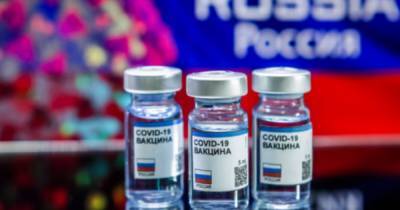 Латвия может закупить путинскую вакцину, если ее одобрят в ЕС