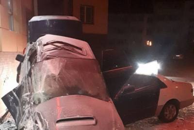 В Улан-Удэ пьяный водитель «припарковался» на другом автомобиле