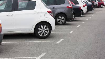 Водителей предупредили об опасной ошибке при парковке автомобиля