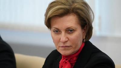 Попова взяла под личный контроль ситуацию с заражением школьников в Красноярске