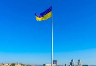 В Николаеве хотят установить флаг за 14 млн грн