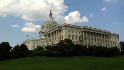 Американский сенатор шантажирует Байдена, требуя расширить санкции против "СП-2"