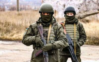 Семь нарушений "тишины" и ранение военного: как прошли сутки на Донбассе