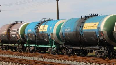 СК возбудил дело после схода 17 вагонов грузового поезда в Хабаровском крае