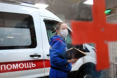 В России за сутки выявлено 11022 больных коронавирусом