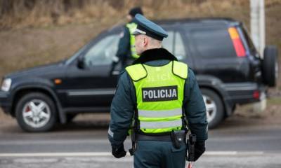 Организатору «Бессмертного полка» в Литве продлили домашний арест