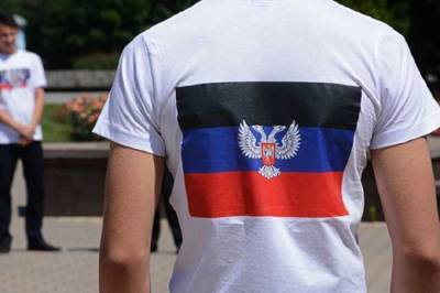 Пропагандистка из Донбасса пожаловалась на запрет символики "ДНР" в России