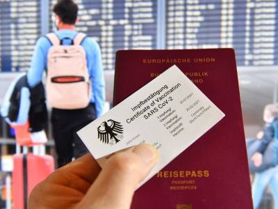 В ВОЗ посоветовали не вводить "иммунные паспорта" для туристов