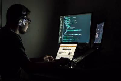 В Йошкар-Оле хакер ответ за взлом компьютеров в шести городах