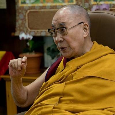 Далай-лама сделал прививку от коронавируса в индийском городе Дхарамсала