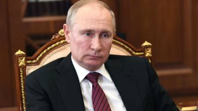 Кремль не планирует переносить совещание с Путиным из-за болезни Орешкина