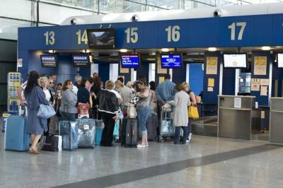 «Аэрофлот» предложил ввести платную регистрацию в российских аэропортах