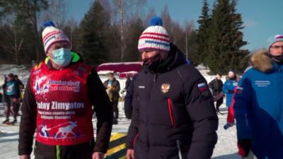 Новости на "России 24". Под Рыбинском стартовал рекордный по количеству участников лыжный марафон