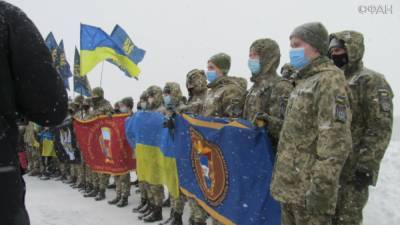 Соратники Зеленского создают на Украине «элитную молодежную организацию»