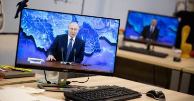 Путин наградил четырёх калининградок за вклад в борьбу с COVID-19