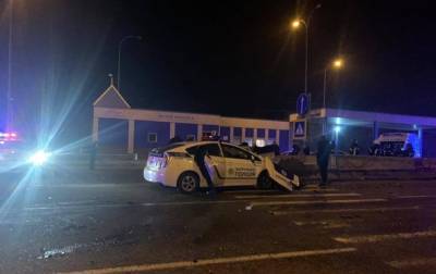 В ДТП с полицейским авто под Одессой погиб человек (ВИДЕО 18+)
