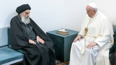 Папа Римский впервые в истории встретился с аятоллой Ирака